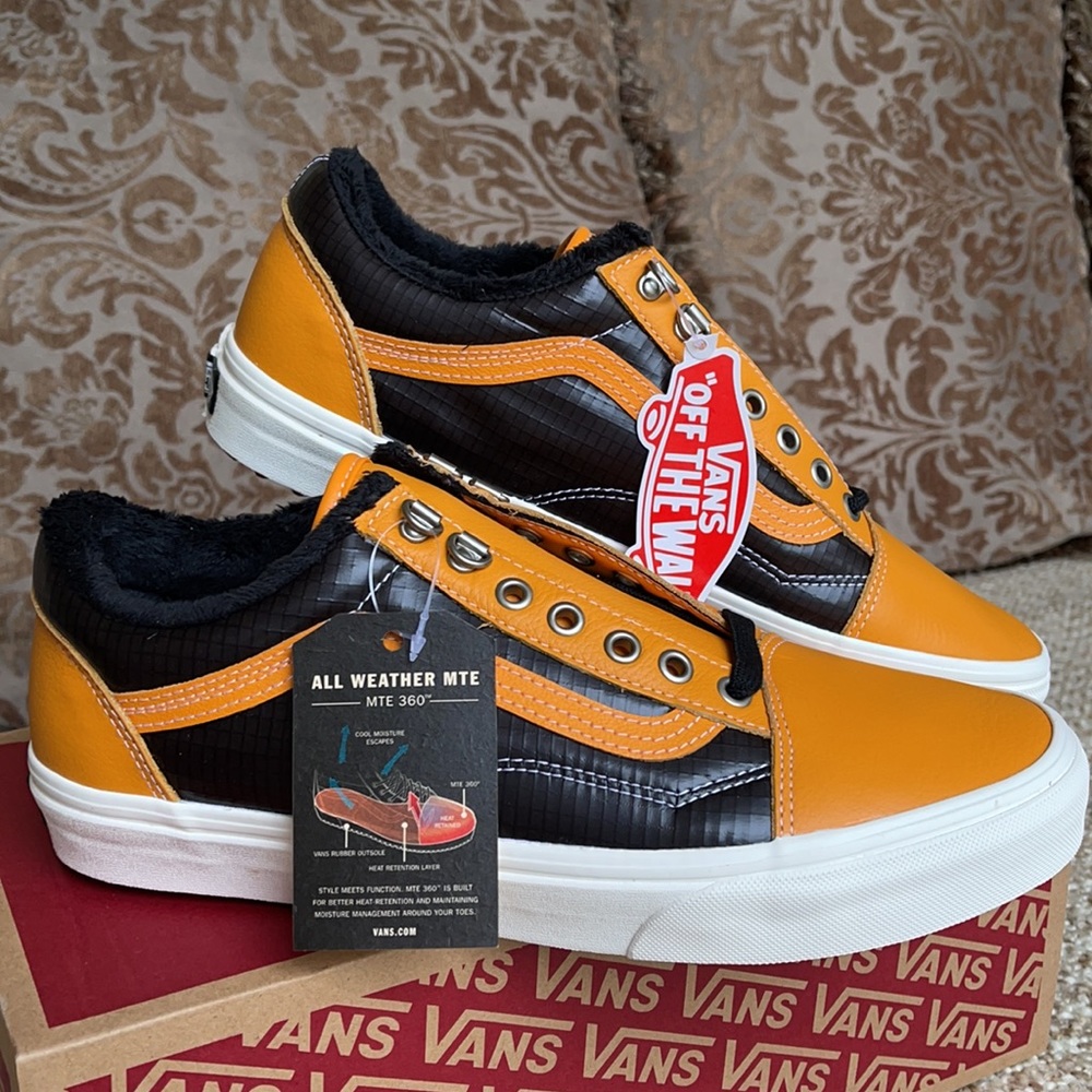 Vans Old Skool Mte Apricot/Black WMNS - Picture 9 of 16